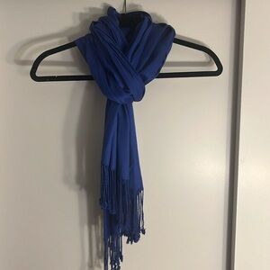 Blue scarf